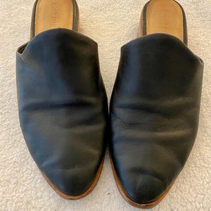 Soludos Black Mules